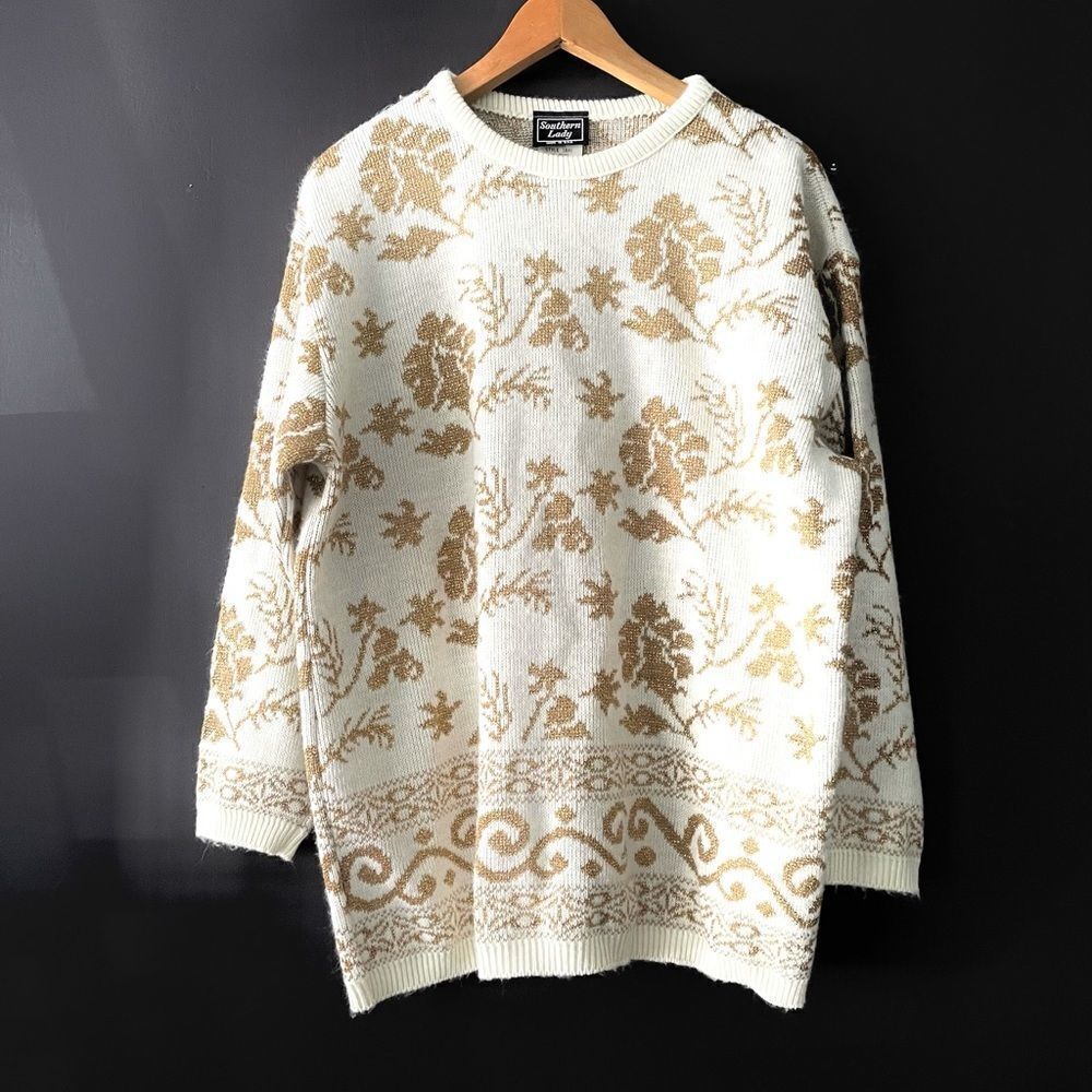 Women's Vintage Southern Lady Christmas Floral Sweater Gold Size Large 259